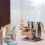 メルキュール デュッセルドルフ 4* ノイス