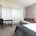 メルキュール デュッセルドルフ 4*