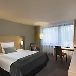 ホテル メルキュール デュッセルドルフ