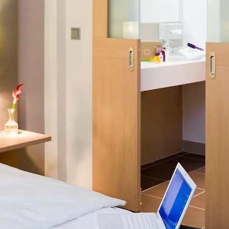 Hotel Mercure Duesseldorf 4*