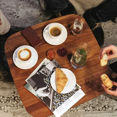 杜塞尔多夫诺伊斯美居酒店