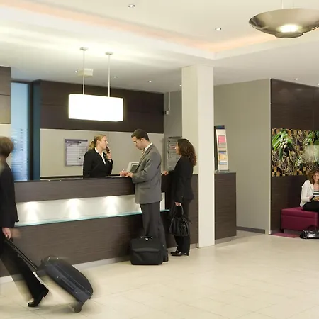 Szálloda Mercure Duesseldorf Neuss