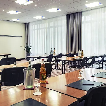 酒店 杜塞尔多夫诺伊斯美居酒店 诺伊斯