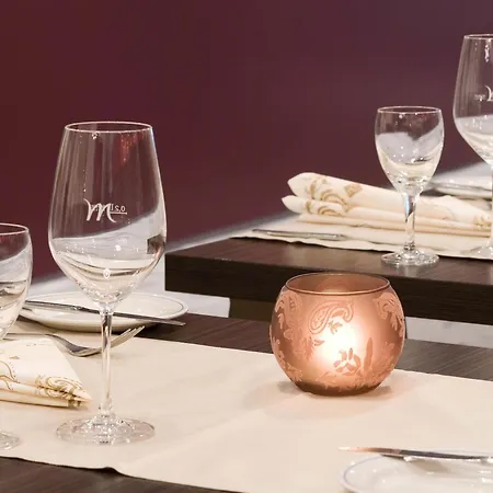 酒店 杜塞尔多夫诺伊斯美居酒店 诺伊斯