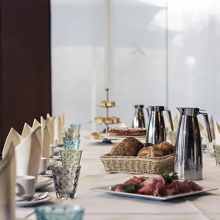 호텔 Mercure Duesseldorf 4*
