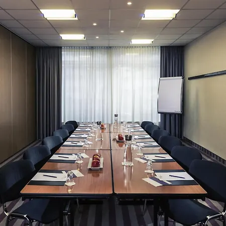 Mercure Duesseldorf Hotel 4*