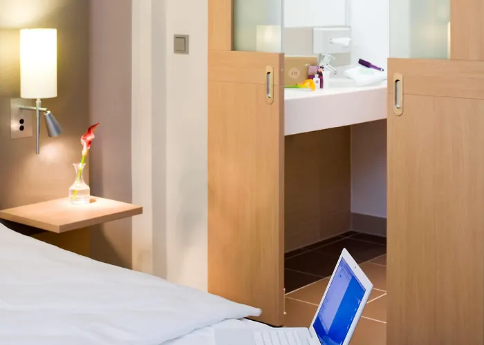 Hotel Mercure Duesseldorf 4*