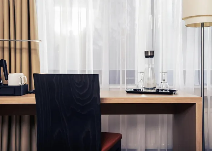 酒店 杜塞尔多夫诺伊斯美居酒店